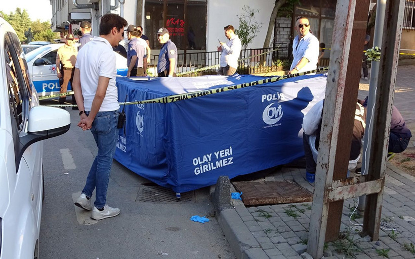 İstanbul Çekmeköy'de dehşet dolu cinayet - Resim: 2
