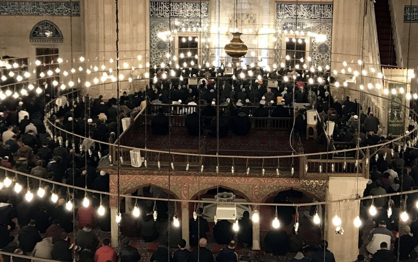 Kadir Gecesi mesajları kısa ve öz Kadir Gecesi tebrik sözleri - Resim: 1