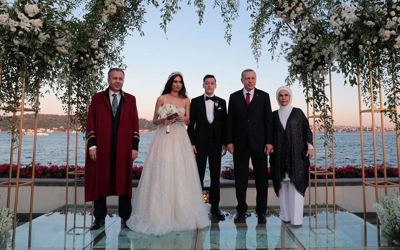 Erdoğan Mesut Özil'in nikah şahidi oldu! Düğüne spor ve sanat camiasından birçok isim katıldı - Resim: 3