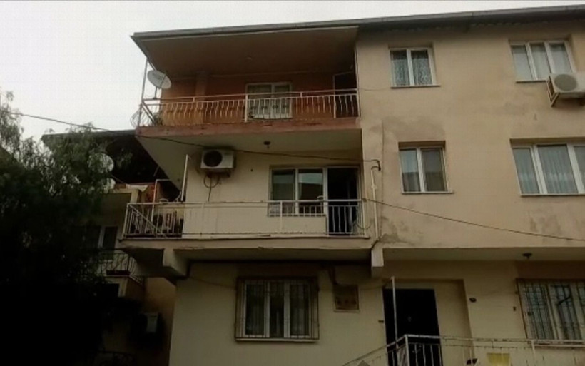 İzmir'de bir şahıs pompalı tüfekle ağabeyini öldürdü - Resim: 1