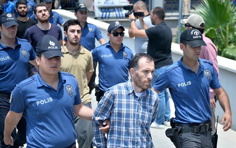 Mersin merkezli DEAŞ operasyonunda 18 şüpheli adliyede - Resim: 4