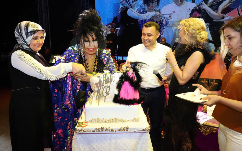 Alanya’da Bülent Ersoy rüzgarı esti - Resim: 4