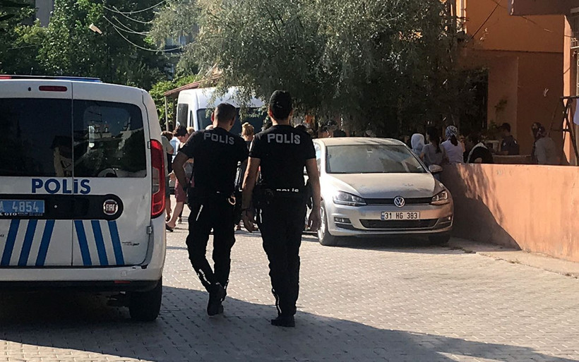 Hatay’da çocukların silahla oyunu kanlı bitti 1 ölü 1 yaralı - Resim: 4