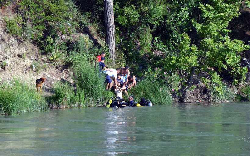 Antalya'da şaka yaptığı zannedilen genç boğuldu - Resim: 1