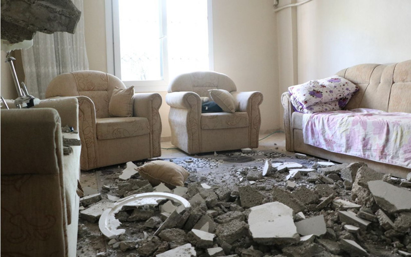 Mersin'de tek katlı evin tavanı çöktü anne ve oğul yaralandı - Resim: 4