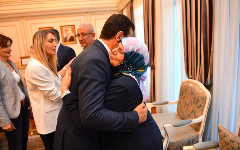 Atatürk tablosuyla geldi İmamoğlu'nun İBB devir teslim törenine bakın - Resim: 4