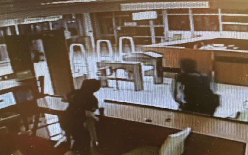 Samsun'da şüphelinin kaçma anı güvenlik kamerasında - Resim: 4