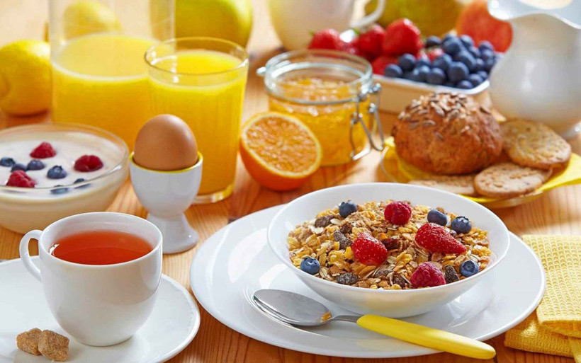 Uzmanlar az yemeyi ve uzun süre aç kalmayı öneriyor - Resim: 3