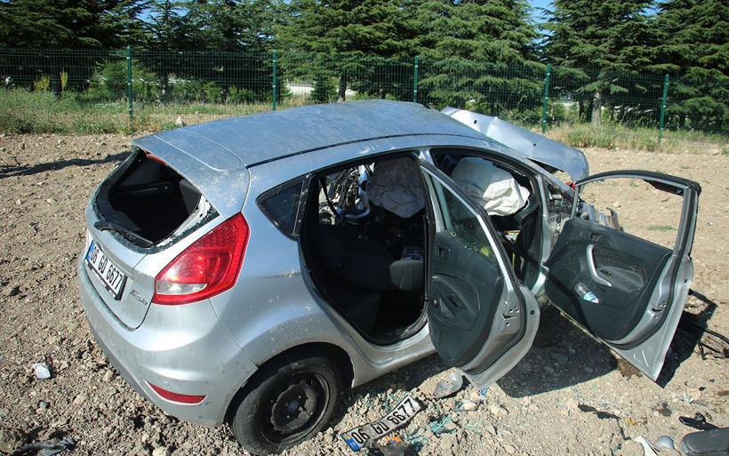 Ankara Elmadağ'da zincirleme kaza 3 ölü - Resim: 4