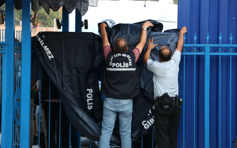 Antalya'da denizde erkek cesedi bulundu - Resim: 3