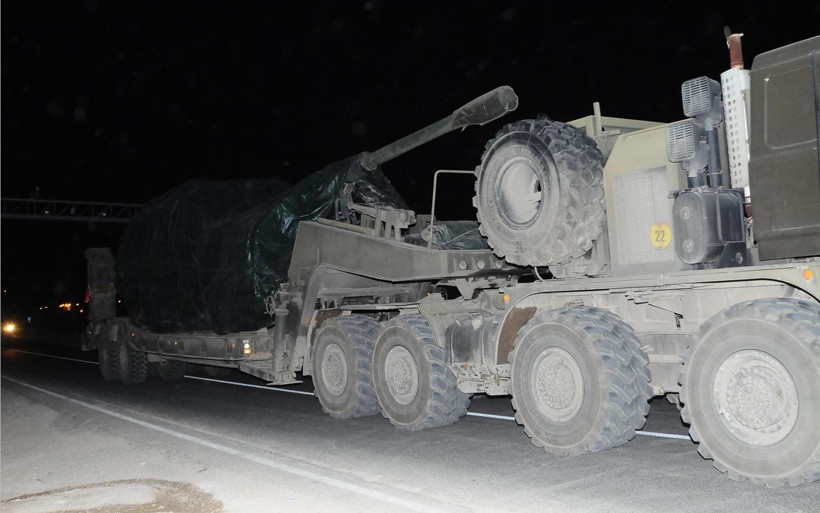 Suriye sınırına askeri sevkiyat yapıldı - Resim: 1