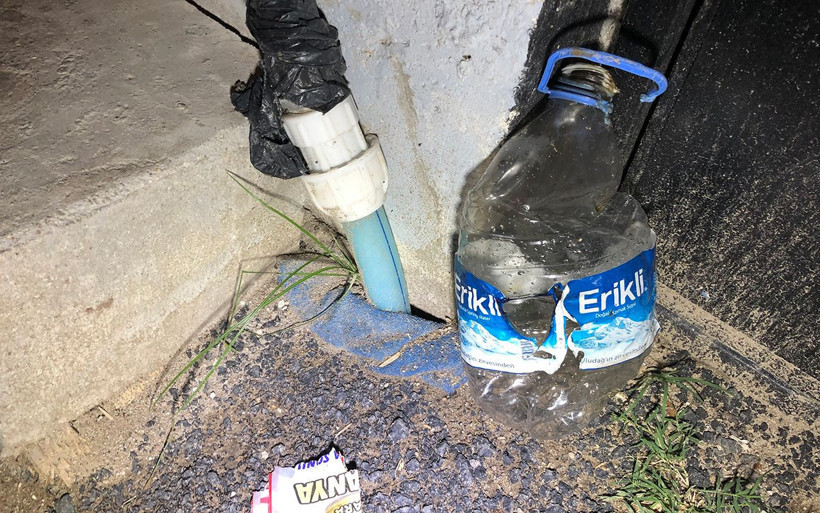 Bursa'da cinayet zanlısının evine molotoflu saldırı - Resim: 4