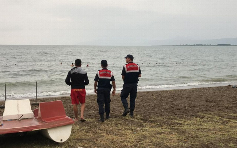 Bursa İznik Gölü'nde tarihi mermer blok bulundu - Resim: 4