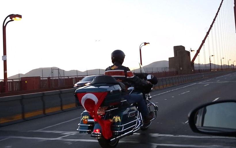 15 Temmuz şehitleri Golden Gate köprüsünde anıldı - Resim: 2