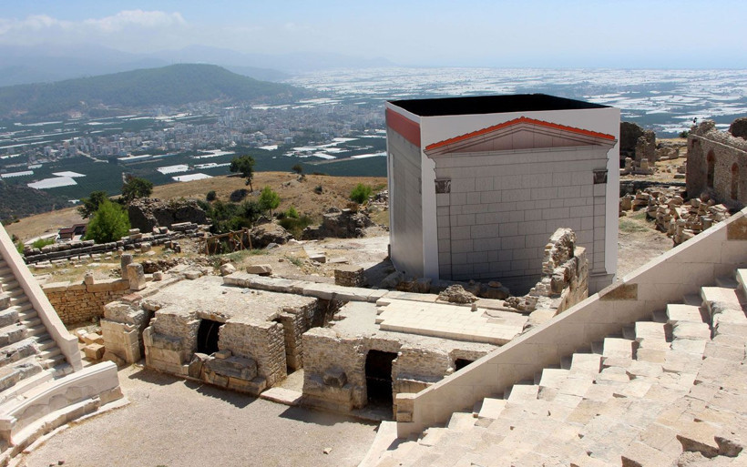 Tarihi antik kente fırtına vurunca restorasyon hatası gün yüzüne çıktı - Resim: 4
