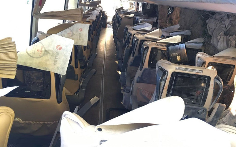 Eskişehir'de yolcu otobüsü devrildi! Çok sayıda yaralı var - Resim: 2