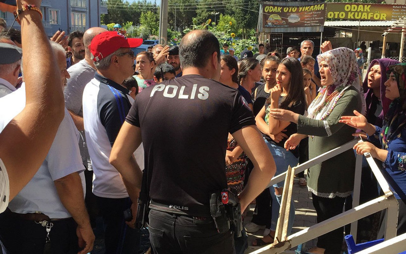 Adıyaman'da cinayet zanlısına mahallelinin öfkesi - Resim: 3