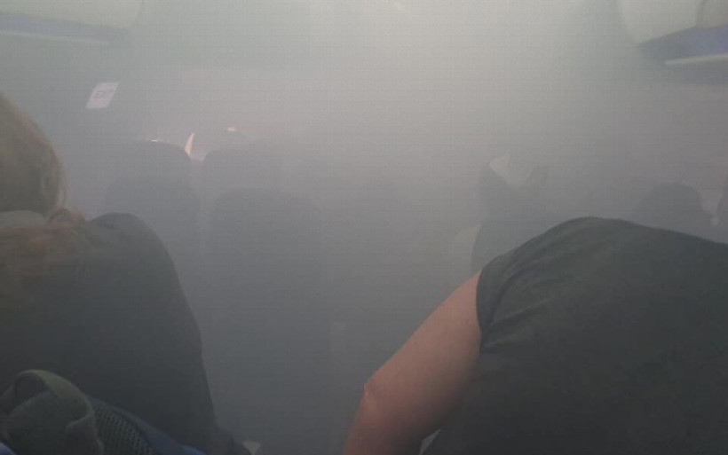 Kabini duman dolan British Airways yolcu uçağı acil iniş yaptı - Resim: 1