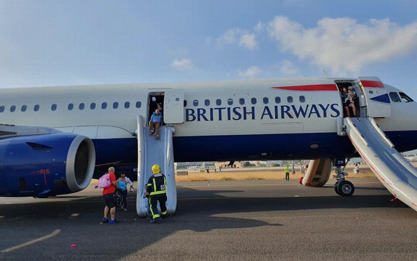 Kabini duman dolan British Airways yolcu uçağı acil iniş yaptı - Resim: 3