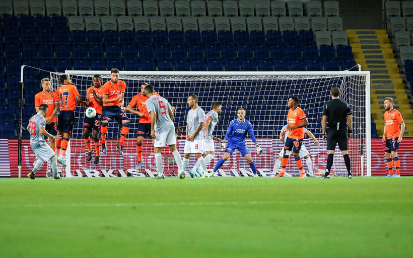 Başakşehir avantajı Olympiakos'a kaptırdı - Resim: 2