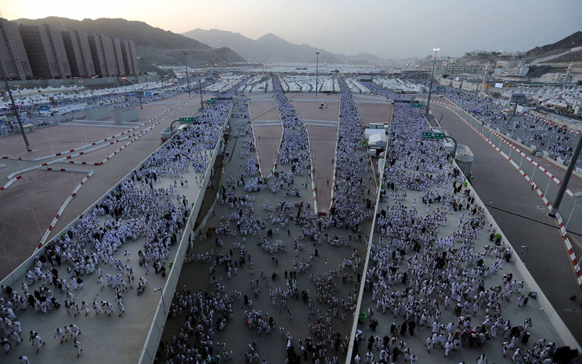 Kutsal topraklardaki Müslümanların Hac sevinci - Resim: 1