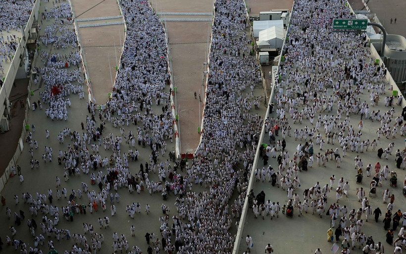 Kutsal topraklardaki Müslümanların Hac sevinci - Resim: 2