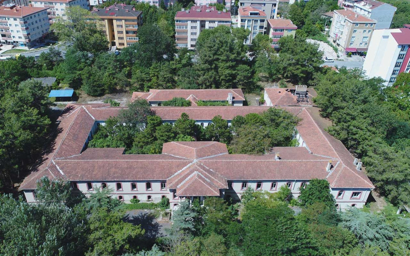 Sultan Abdulhamit Han’ın mirası harabeye dönmüştü! Tarihi hastane restorasyona alınıyor - Resim: 1