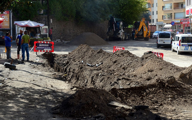 Erzurum'da altyapı çalışmalarında insan kemikleri bulundu - Resim: 2