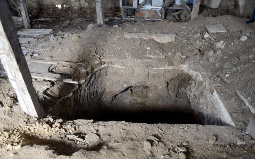 Sarıyer'deki tarihi kiliseyi defineciler talan etti! - Resim: 4