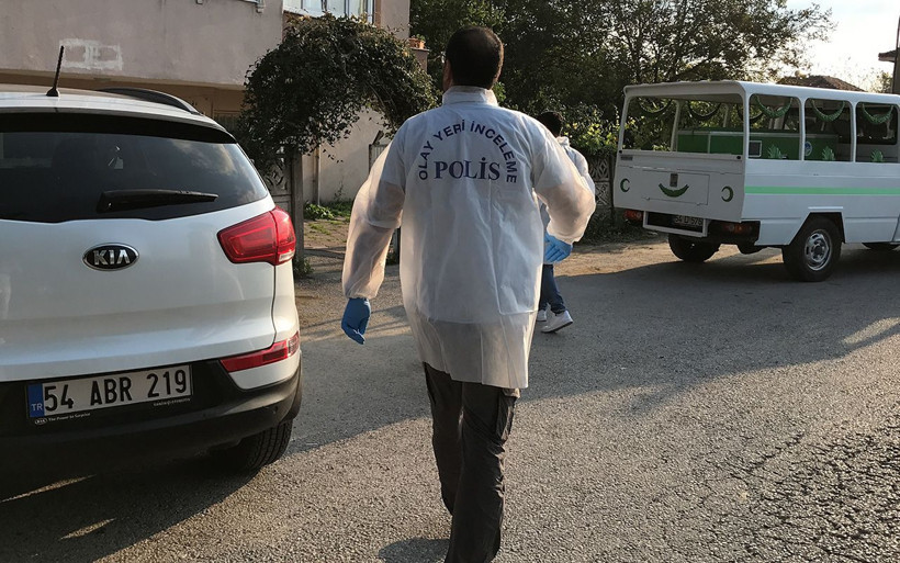 Sakarya'da bir kişi babasını keserle öldürdü - Resim: 4