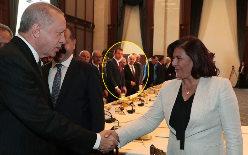 Erdoğan ile CHP'li başkanların tokalaşma anı! Ekrem İmamoğlu ile Tunç Soyer'e dikkat - Resim: 1