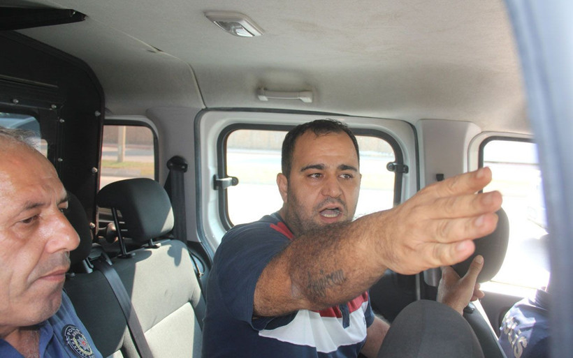 İşten çıkartılan belediye işçisi daire başkanlığını basıp rastgele ateş etti - Resim: 4