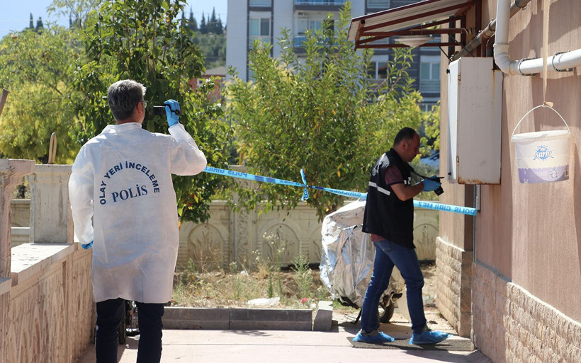 Denizli'de yük asansörü ile duvar arasına sıkışan çocuk hayatını kaybetti - Resim: 4