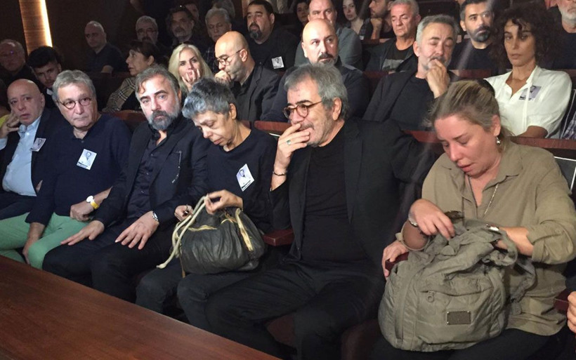 Tarık Ünlüoğlu'nun cenazesinde skandal! Selçuk Yöntem hayatının şokunu yaşadı - Resim: 3