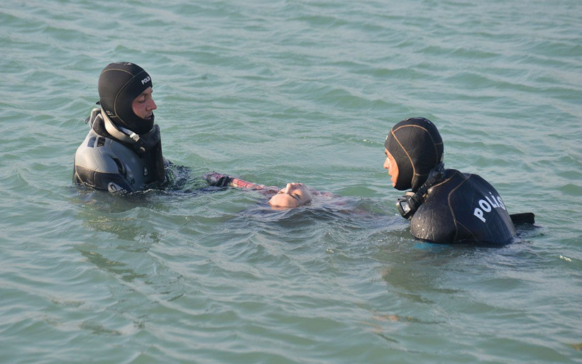 Adana'da genç kız gölde boğuldu - Resim: 4