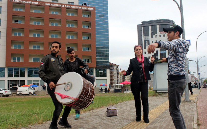 İlk duruşmada davul zurna çaldırmıştı boşanınca yaptığı şeyle olay yarattı - Resim: 1