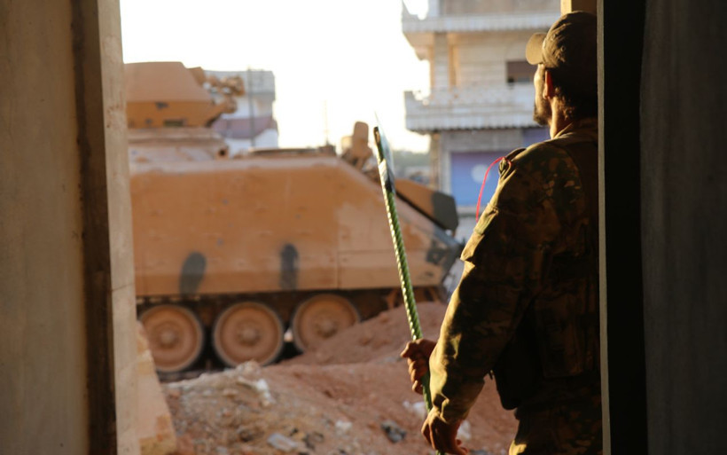 Barış Pınarı Harekatı'nda teröristlerle girilen çatışmalardan nefes kesen görüntüler - Resim: 4