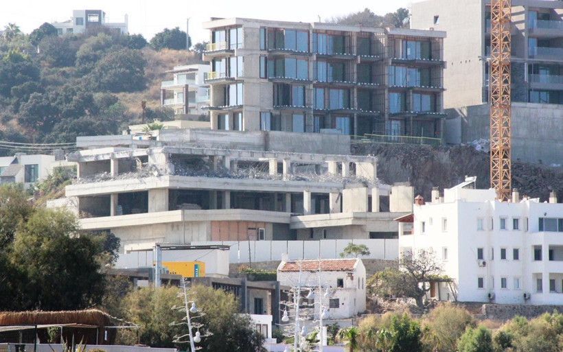 Bodrum'daki kaçak yapılarla ile ilgili skandal karar! Mahkeme kararıyla durduruldu - Resim: 4