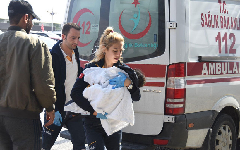 Eskişehir'de yabancı uyruklu anne ve kız Porsuk Çayı'na düştü - Resim: 3