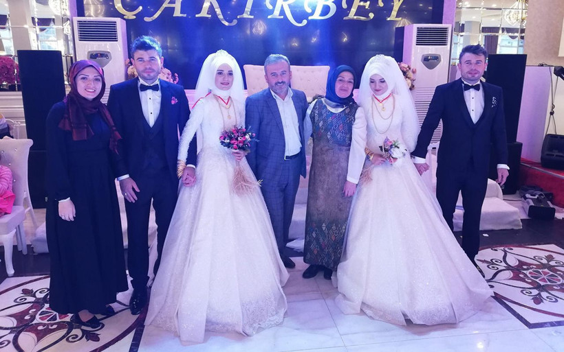 Ordu'daki bu düğünde gelinler de damatlar da ikiz - Resim: 4