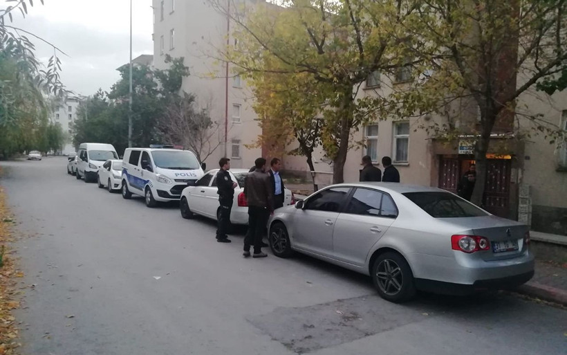 Kayseri'de 2 çocuk annesi kadın çocuğunun gözleri önünde öldürüldü - Resim: 3