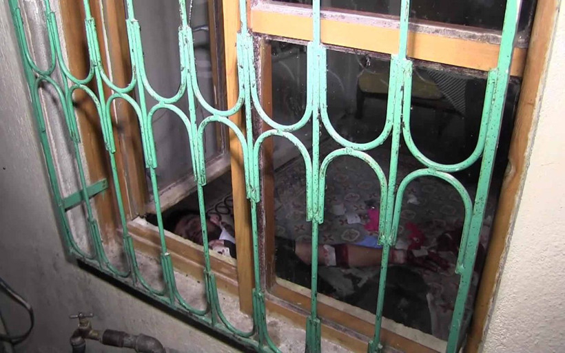 Konya'da bir kişi önce tartıştığı karısının boğazını ardından kendini kesti - Resim: 2