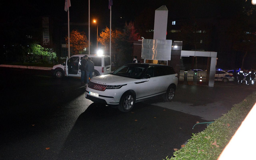 İstanbul Avcılar'da iş adamına silahlı saldırı - Resim: 1