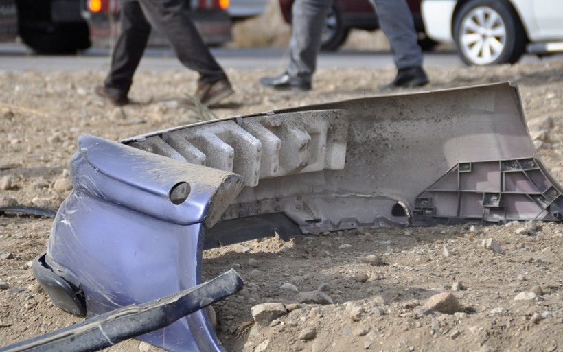 Afyonkarahisar’da feci kaza Gelin ve kayınvalide öldü 3 yaralı - Resim: 4