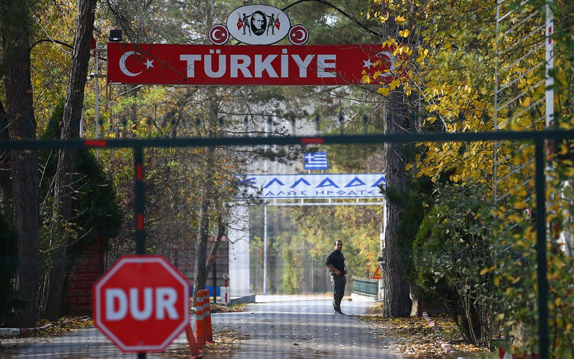 DEAŞ’lı teröristin tampon bölgede bekleyişi sürüyor - Resim: 1