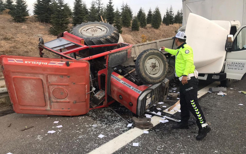 Ankara'da korkunç kaza 1 ölü 2 yaralı - Resim: 3
