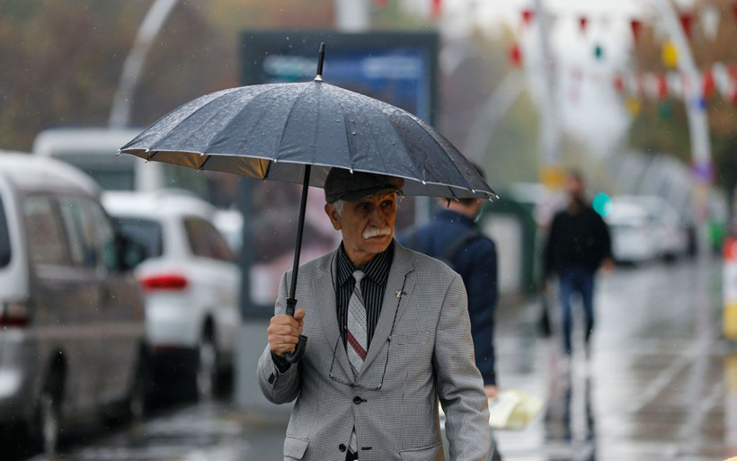 Türkiye'nin batısında sağanak uyarısı! Sıcaklıklar 5 ila 8 derece birden düşüyor - Resim: 4