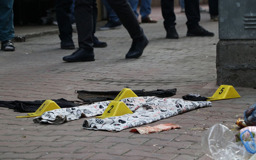 Mersin'de çöp konteynerinde bebek cesedi bulundu - Resim: 3