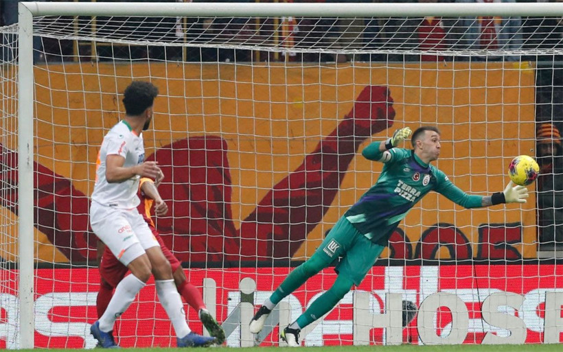 Rıdvan Dilmen'den Galatasaray-Alanyaspor maçı yorumu! Övgüyle bahsetti - Resim: 4