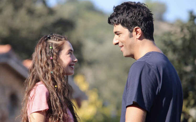 Bekaret ve gerdek gecesi Sefirin Kızı'nı ilk bölümden bitirdi! - Resim: 2